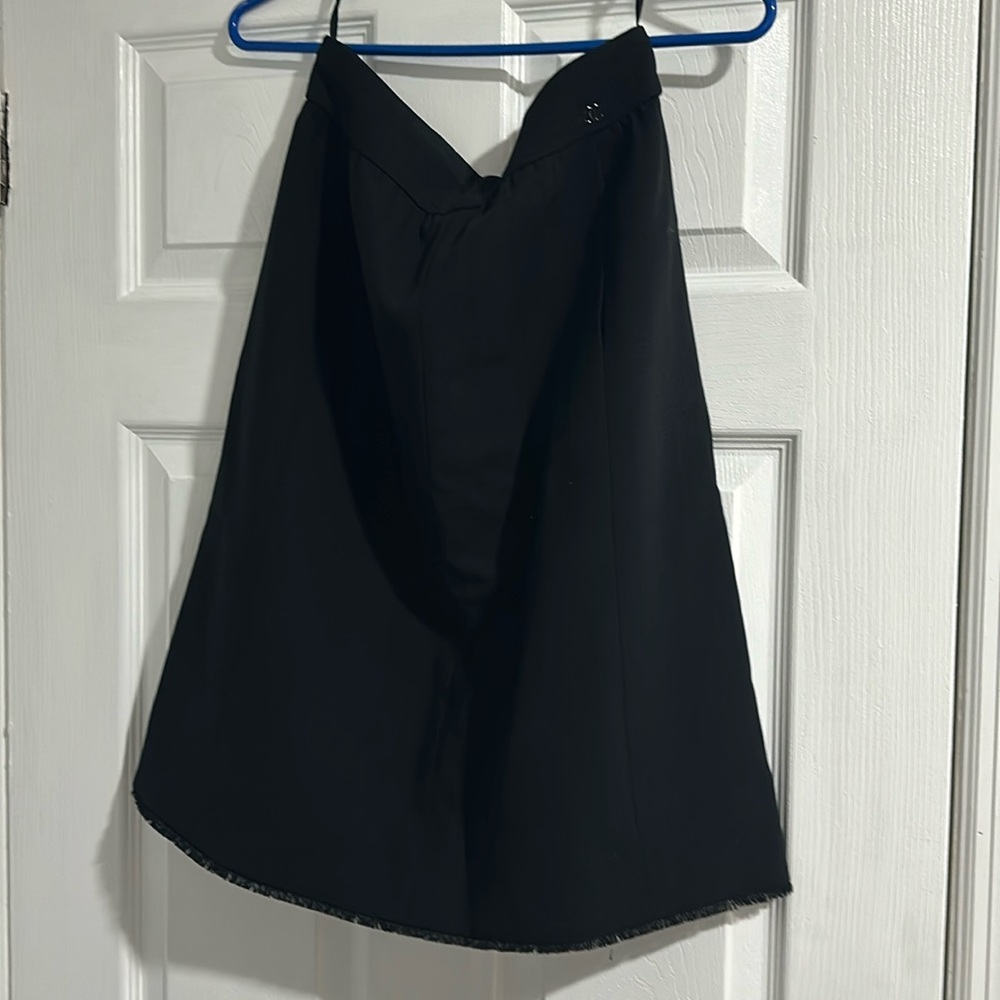 Chanel  Wool skirt fringe hem ! Size 40